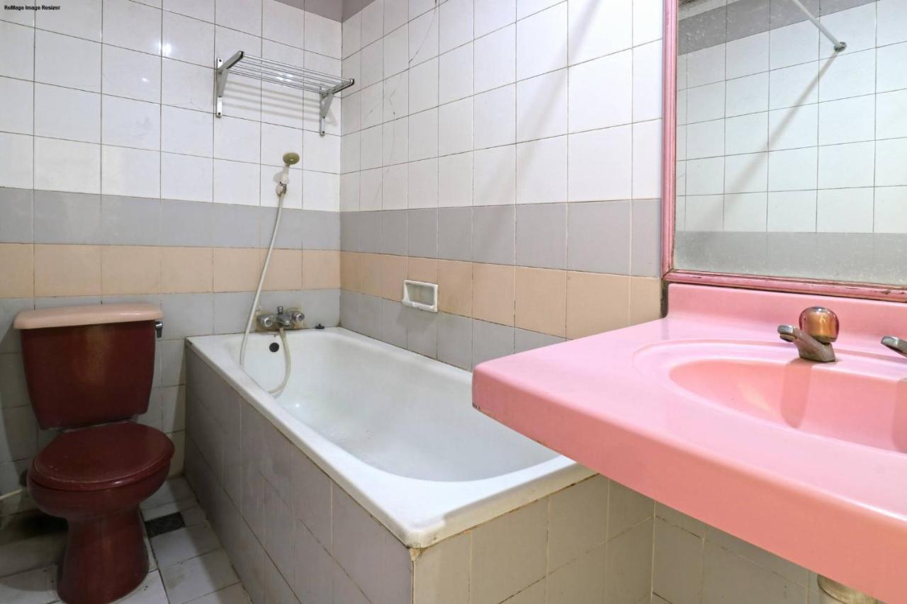 Hotel Tanjung Sorabaya Extérieur photo