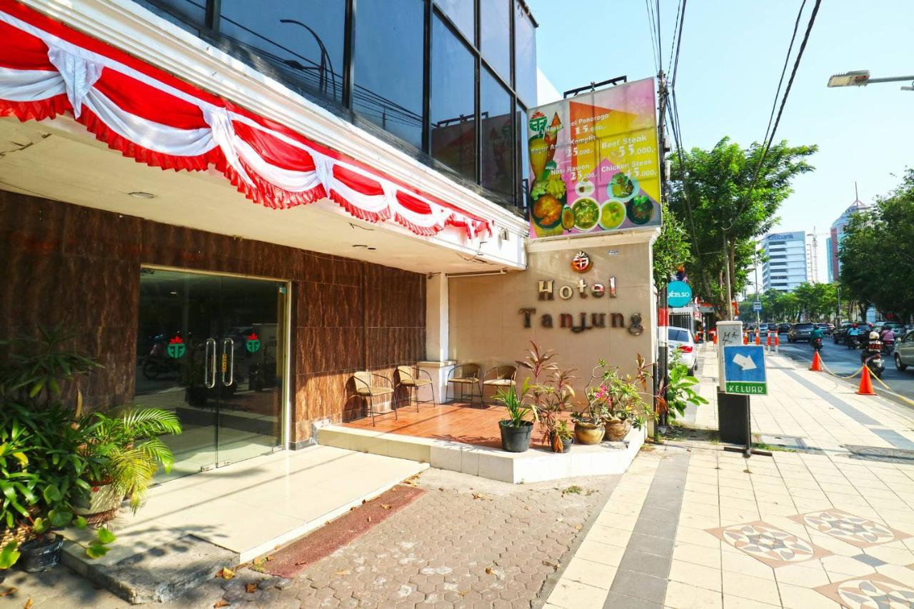 Hotel Tanjung Sorabaya Extérieur photo